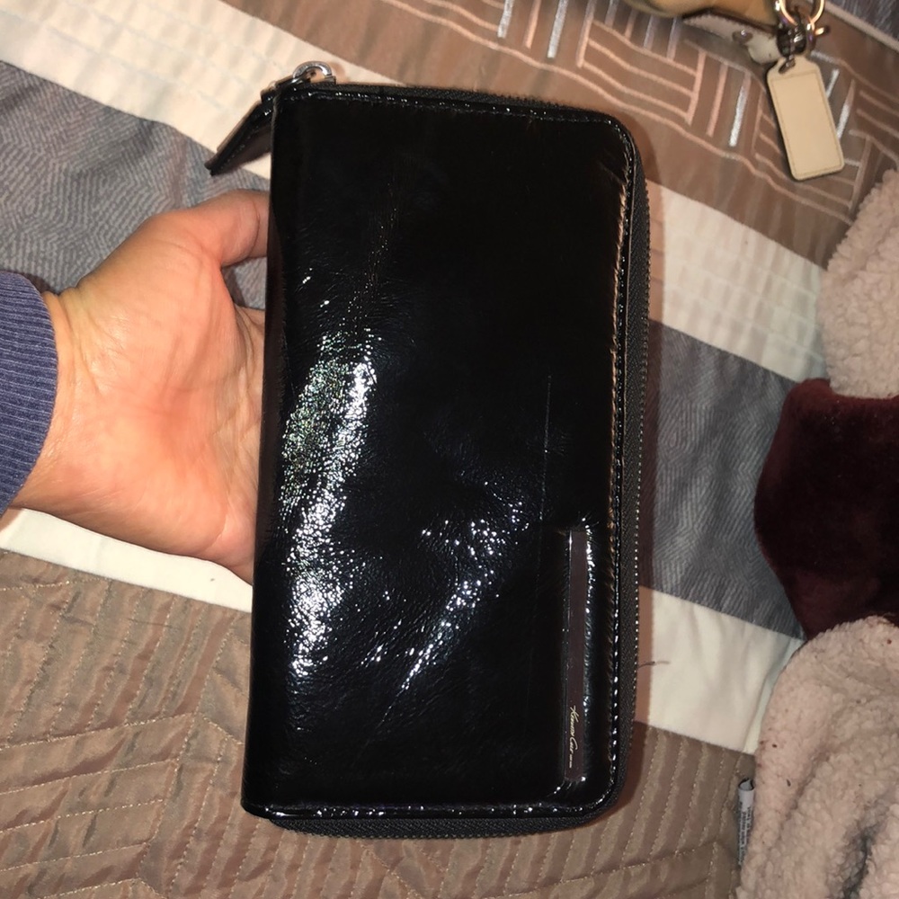 Kenneth Cole clutch